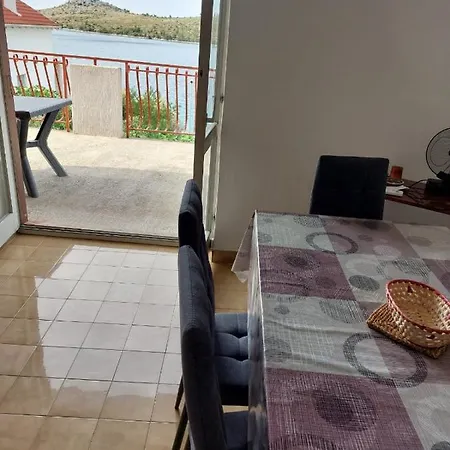 Apartment Ana