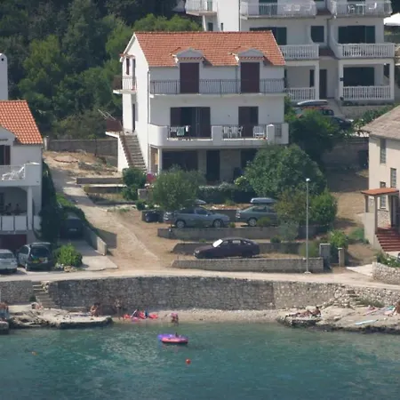 Apartment Ana